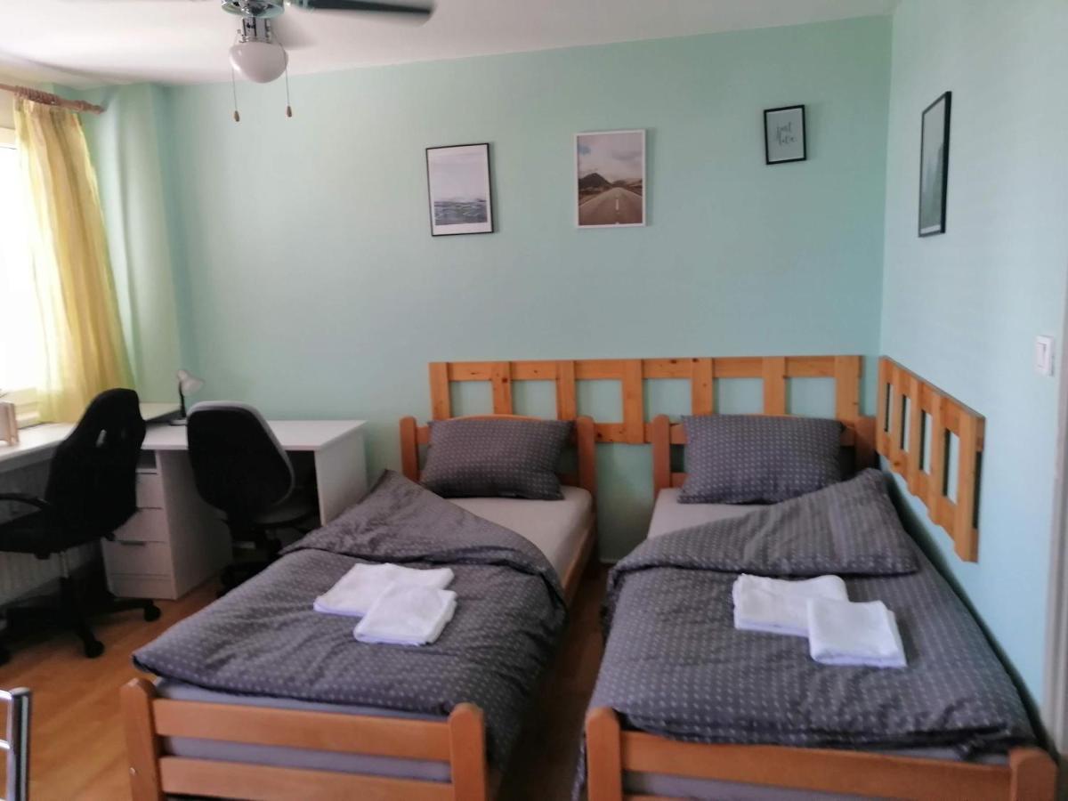 Studio Mojca Apartment Ljubljana Bagian luar foto